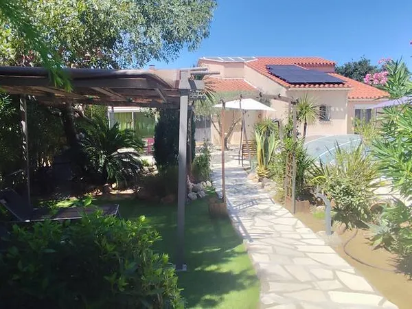 Maison 5 pièces 186 m²