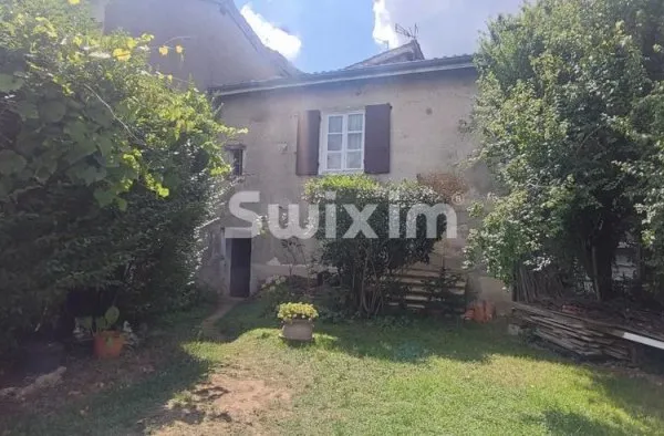 Propriété à rénover avec partie constructible
