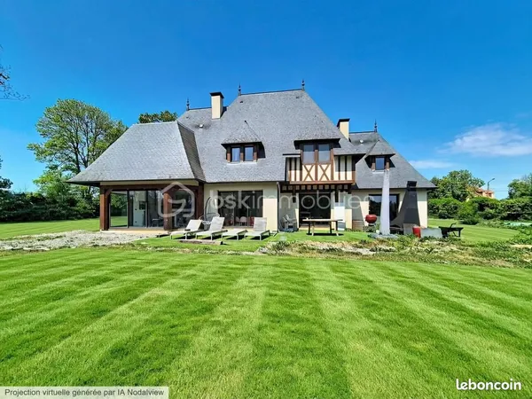 Maison 7 pièces 245 m²