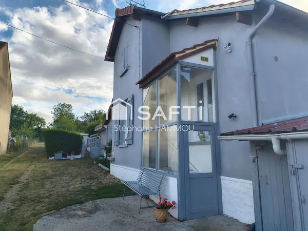 Maison 65m² - 4 pièces - 724m² de terrain - Garage