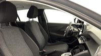 Peugeot 208 1.2 Hybrid 110ch Style e-DCS6 — photo 15