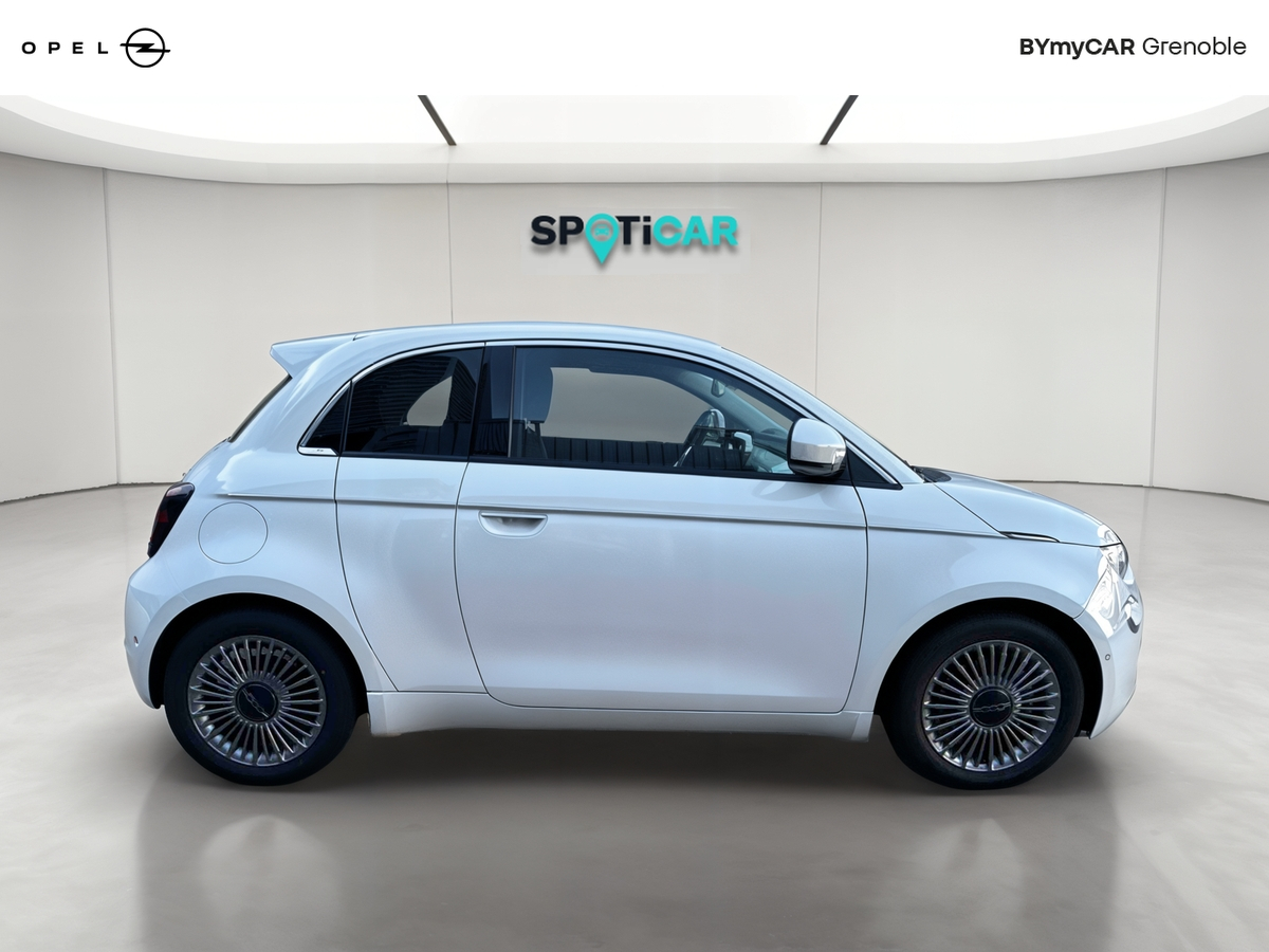 Fiat 500 3+1 e 118 ch — photo 6