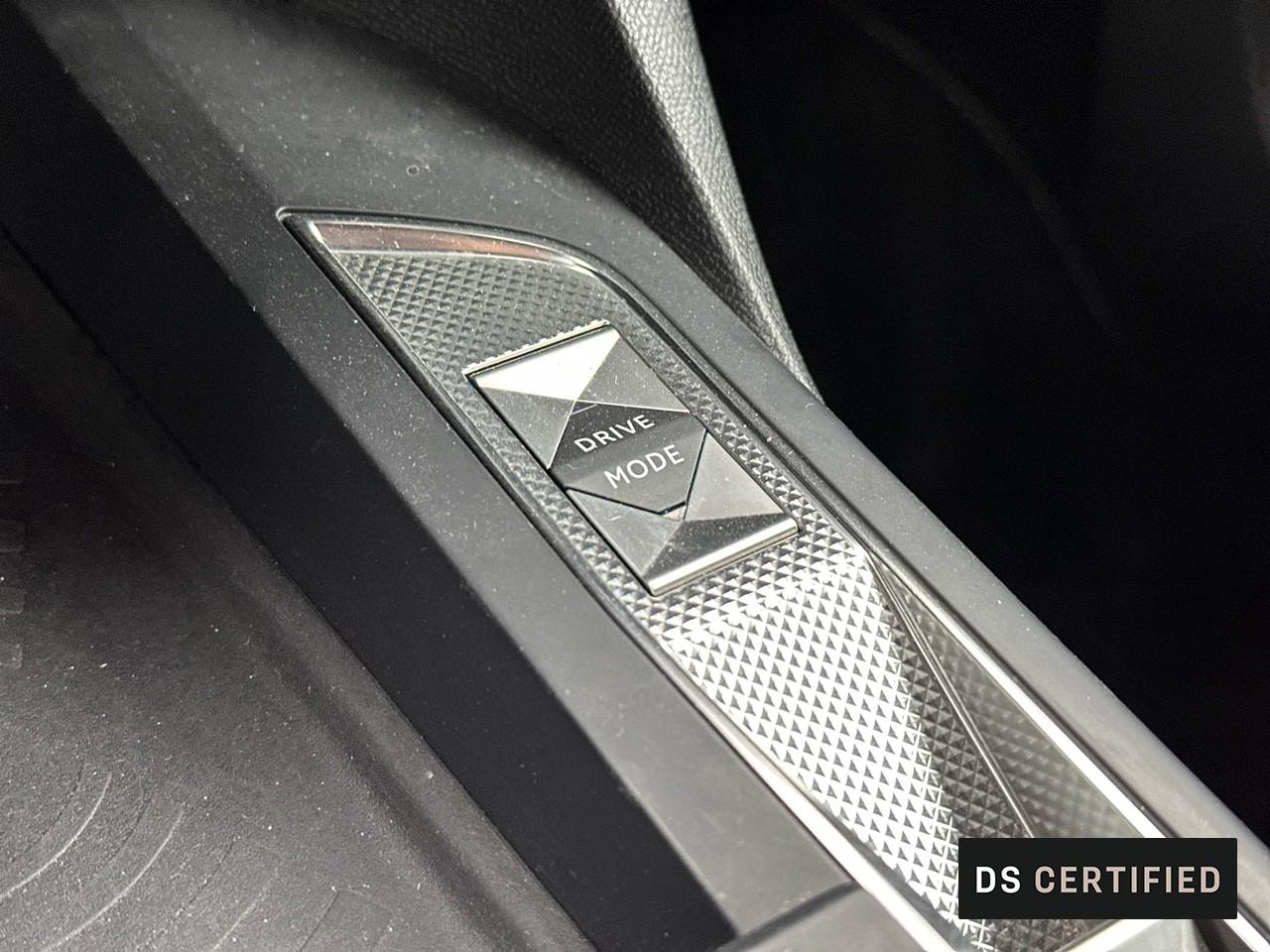 Ds Ds 3 crossback puretech 130 eat8 grand chic — photo 32