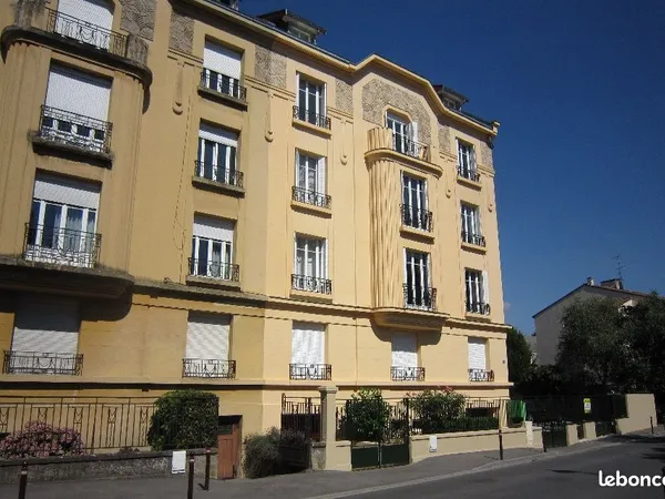 Parking/box 15 m² Ban st martin