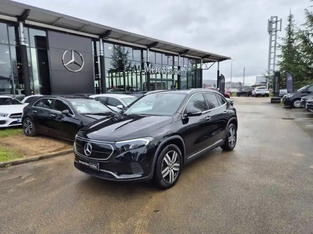 Mercedes Eqa 250 — photo 1
