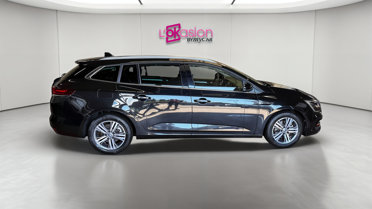 Renault Mégane IV Estate E-TECH Plug-In Hybride 160 — photo 6