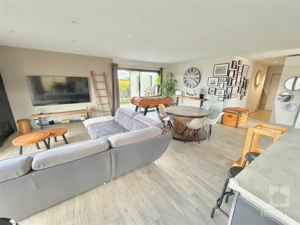 Maison 6 pièces 150 m²