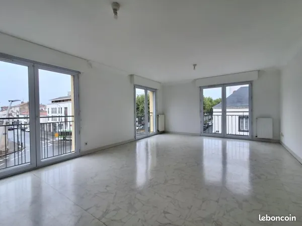 Appartement 3 pièces 74 m²