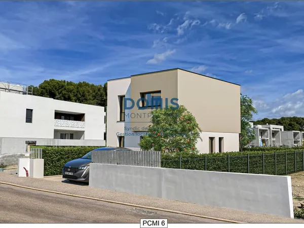 Terrain à batir - 300m2