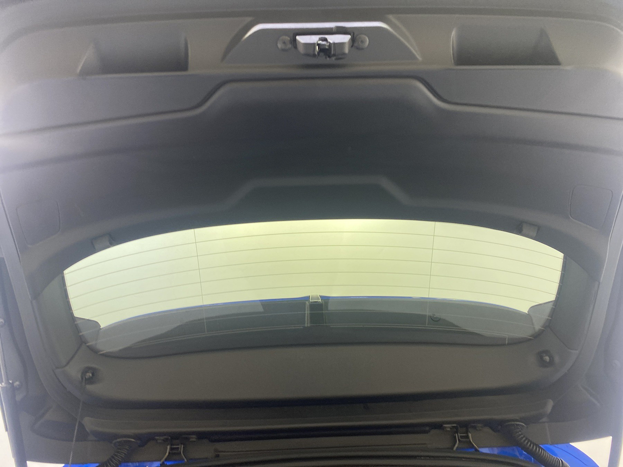 Opel Astra — photo 57