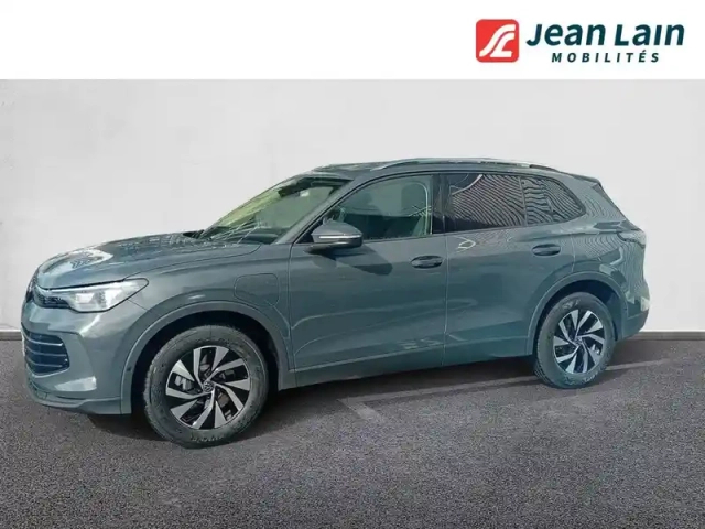 Volkswagen Tiguan 1.5 ehybrid 204ch dsg6 — photo 8