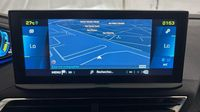 Peugeot 3008 HYBRID 225ch Active Pack e-EAT8 — photo 18