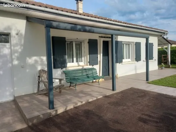 Maison. A Marthon