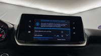 Peugeot 2008 1.2 PureTech 130ch S&S Allure EAT8 — photo 18