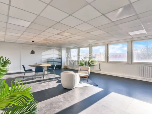Bureaux 118 m²