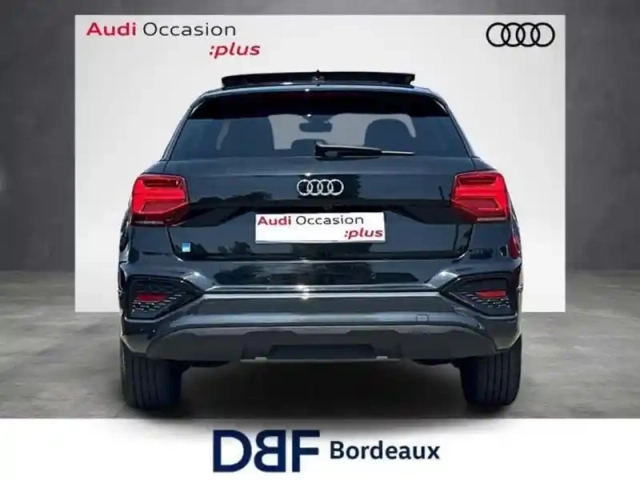 Audi Q2 35 tfsi 150 s tronic 7 design luxe — photo 4