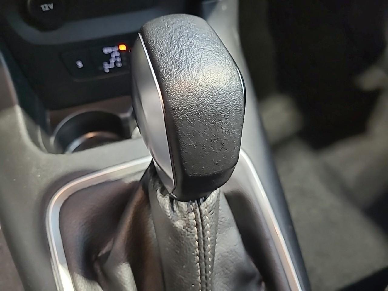 Citroën C3 puretech 110 s&s eat6 shine — photo 19