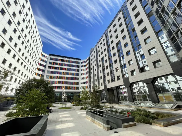 Bureaux 1939 m²