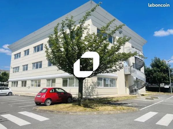 Bureaux 400 m²