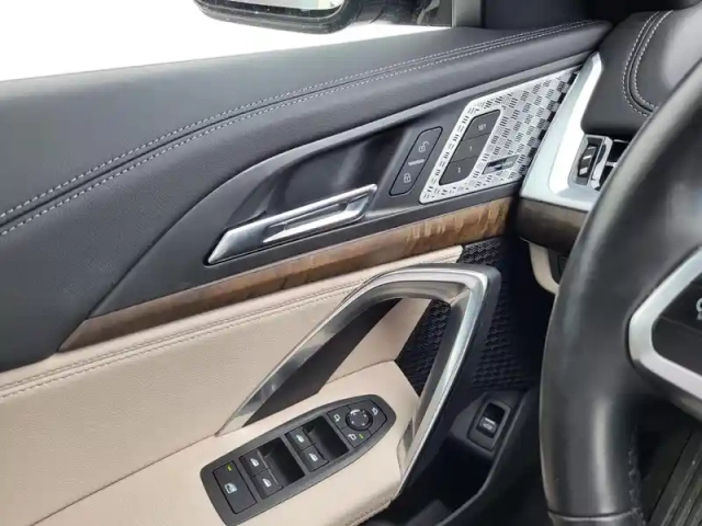 Bmw X1 xdrive23d 211ch m sport — photo 7