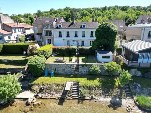 Maison 9 pièces 290 m²