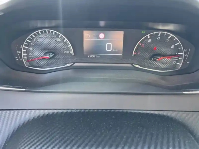 Peugeot 208 puretech 100 s&amp;s bvm6 — photo 20