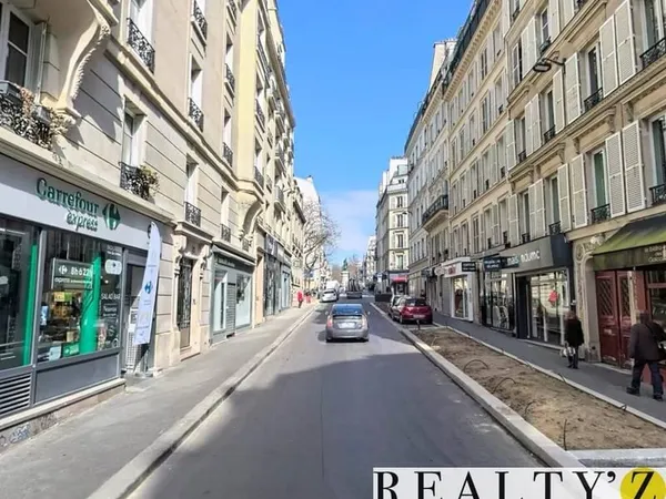 Boutique 130 m²
