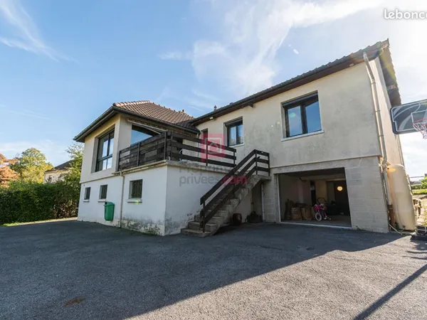 Maison 6 pièces 165 m²