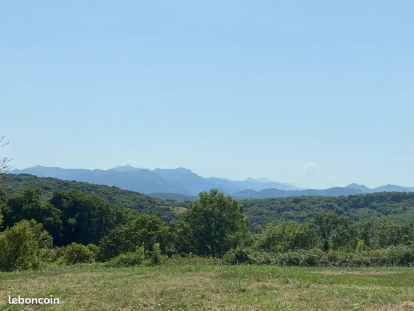 Terrain Entre Oloron Ste Marie et Esquiule