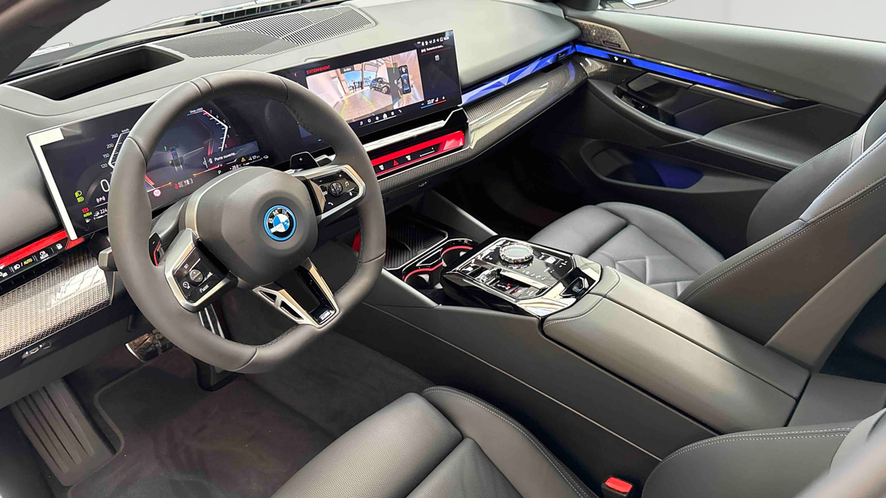 BMW 550e xDrive PHEV 489 ch BVA8 — photo 22
