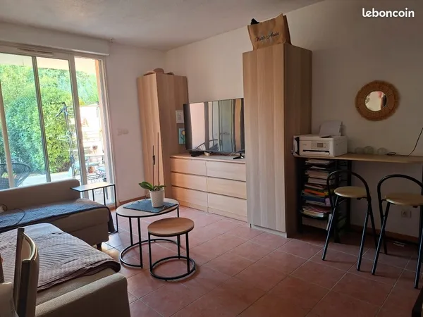 A louer appartement T2 41m2 avec jardinet 16m2