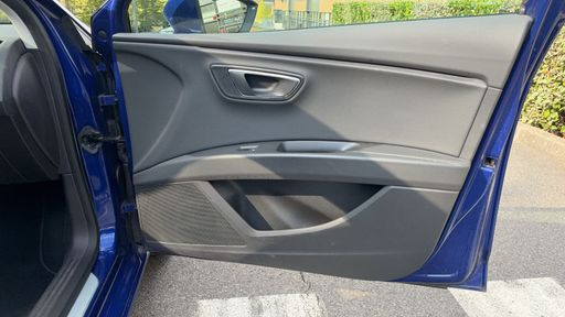 Seat Leon 1.6 TDI 116 - Xcellence – 2019 – 103470 km – Diesel – Boîte Manuelle — photo 35