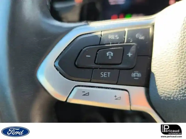 Volkswagen Golf 1.5 etsi opf 150 dsg7 — photo 19