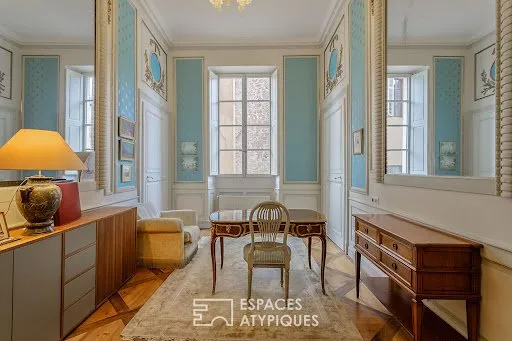 Appartement 9 pièces 361 m²