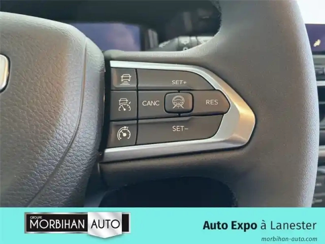 Jeep Compass 1.3 phev t4 240 ch 4xe eawd — photo 106
