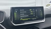 Peugeot 2008 1.5 BlueHDi 110ch S&S Allure Pack — photo 13