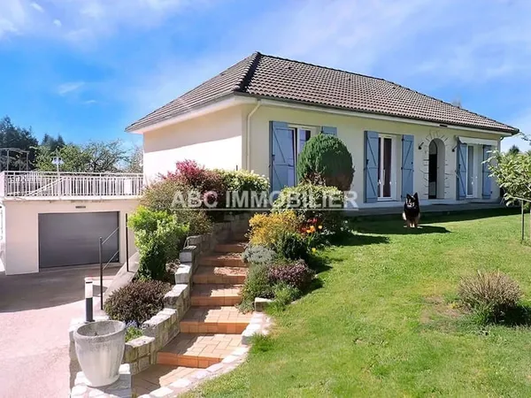 Maison 7 pièces 195 m²