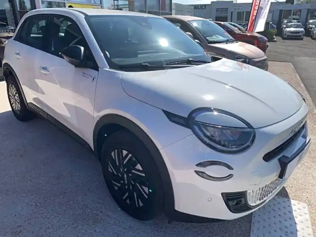Fiat 600 1.2 hybrid 136ch dct6 — photo 30