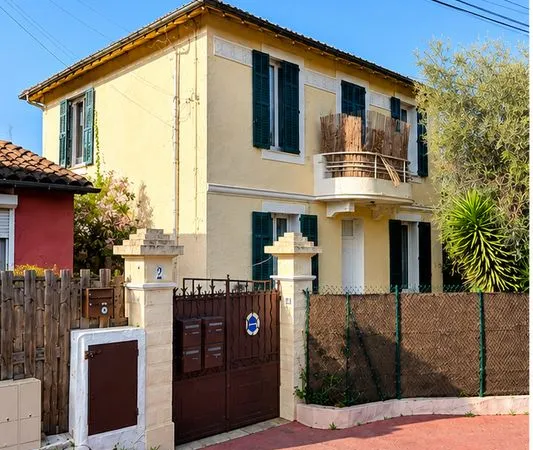 Maison- Immeuble de rapport (3lots)