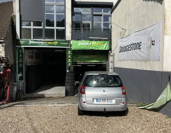 Immeuble 300 m²