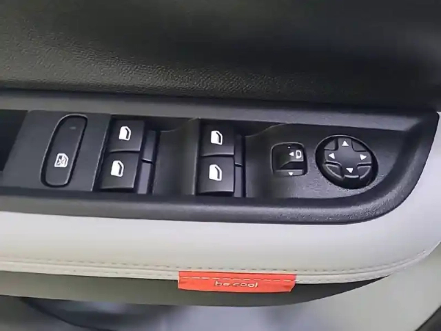 Citroën C3 e- 113 ch autonomie confort — photo 28