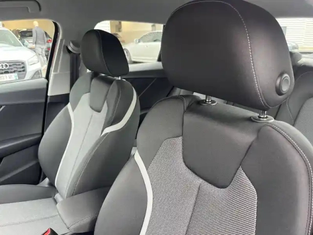 Audi Q2 35 tfsi 150 s tronic 7 — photo 61