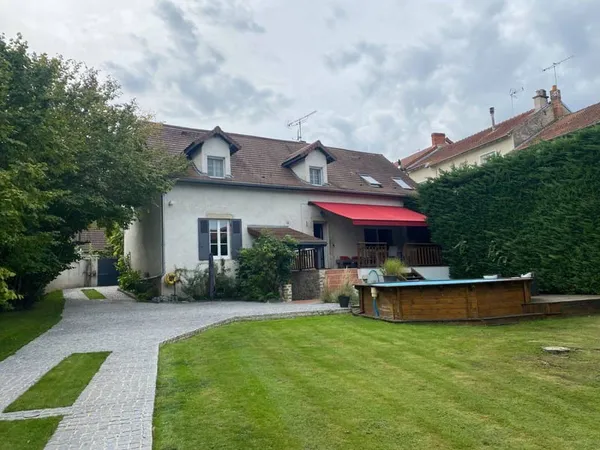 Maison 5 pièces 158 m²