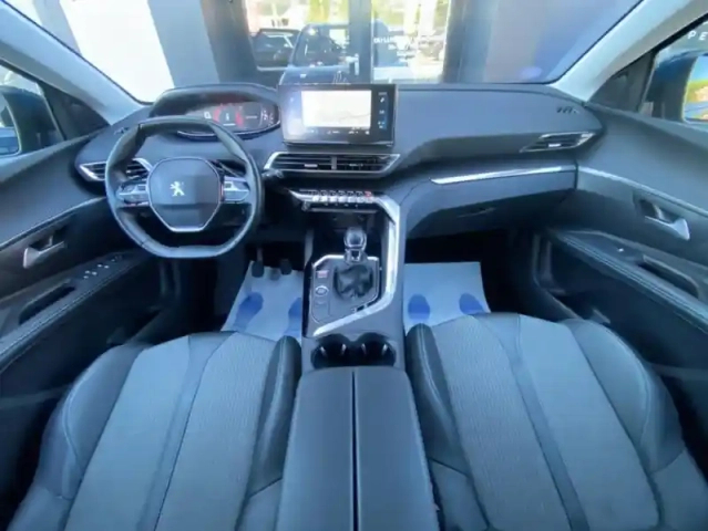 Peugeot 5008 ii puretech 130 s&amp;s allure — photo 6