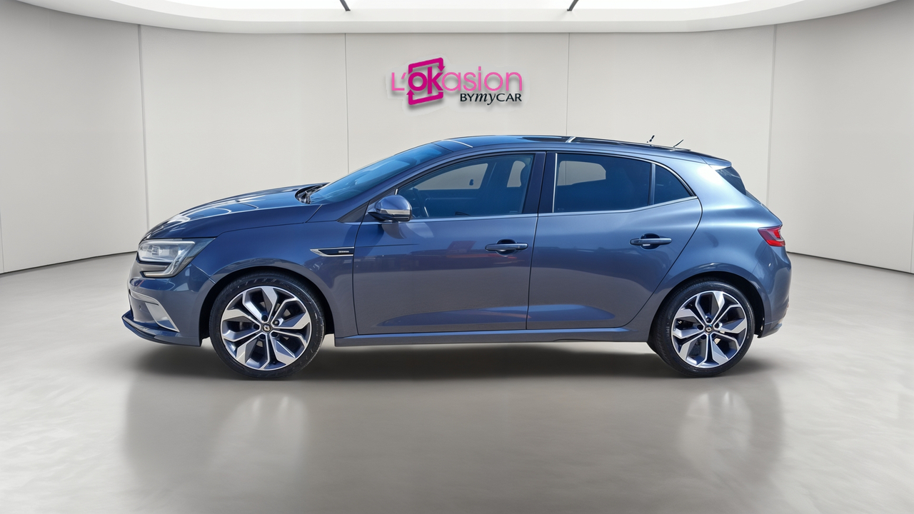 Renault Mégane IV Berline TCe 140 Energy EDC — photo 2