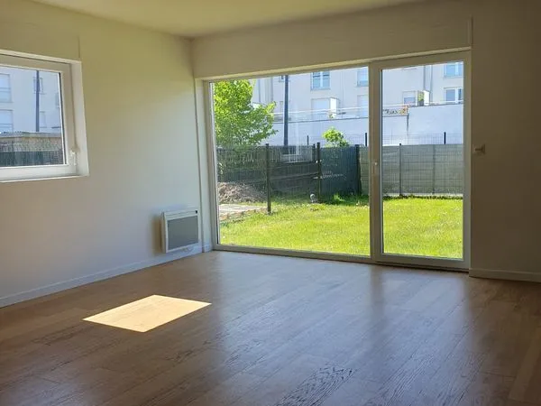 Maison Chap Armebntieres 3 chambres, beau jardin,prox Lille 205 000
