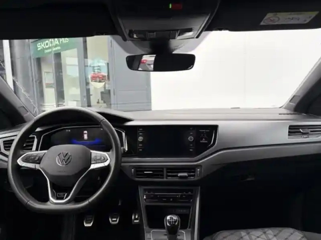 Volkswagen Polo 1.0 tsi 95ch r-line edition — photo 8