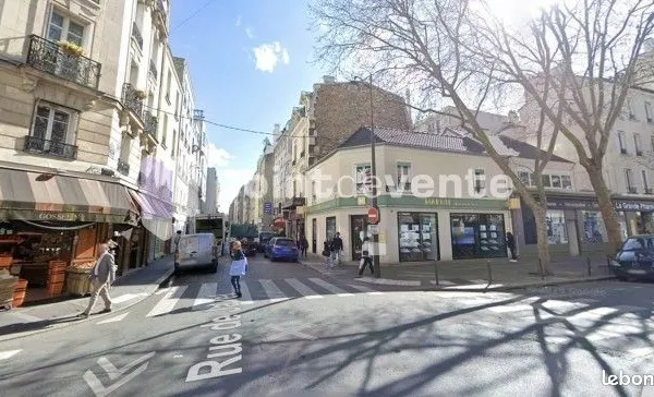 Commerce 17 m²