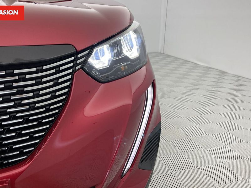 Peugeot 2008 II 1.2 PureTech 130ch Allure Pack EAT8 — photo 23
