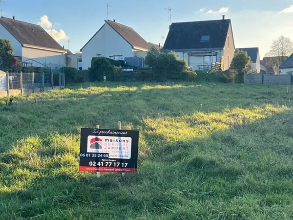 Terrain 330 m²